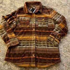 ONeill flannel with pockets.